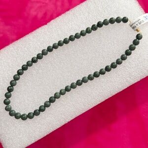 15 /2” Green Stone Bead (?) Necklace; Handcrafted